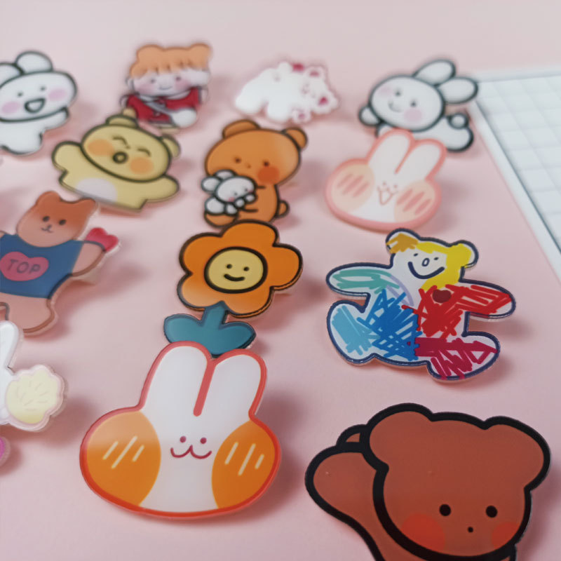 Broche de dibujos animados, 1 pieza aleatoria