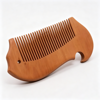 Peigne à cheveux en bois de poirier sculpté à la main, dents lisses et arrondies, antistatique, portable, peigne en bois de poche pour la maison, les voyages et l'entretien quotidien des cheveux
