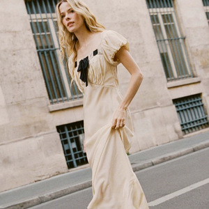 เดรสผู้หญิงสไตล์วินเทจฝรั่งเศส ผ้าลูกไม้เนื้อนุ่มระบายอากาศได้ดี ผ้าฝ้ายเมอร์เซอไรซ์ เอวเข้ารูปทรงธรรมชาติ ความยาวปานกลาง คอเหลี่ยม แขนพอง - Product Image 4