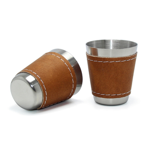 DIY 30ml Schwarzer Edelstahl-Weintrinkbecher 1oz Outdoor Reise-Whiskybecher Zuhause Küche Bar Leder Metall Schnapsgläser - Product Image 4