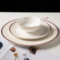 WEIYE Ensembles de vaisselle Assiettes rondes tasse Peint à la main Royal Gold rim blanc Céramique Service de table