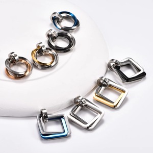 Collier élégant en acier inoxydable plaqué or, pendentif carré punk à trois cercles, breloques géométriques unisexes, accessoires de bijoux - Product Image 4