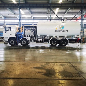 Camions-citernes HOWO 8*4 <span class=keywords><strong>de</strong></span> haute qualité, directement <span class=keywords><strong>de</strong></span> l'usine, pour le ravitaillement d'avions et d'hélicoptères, <span class=keywords><strong>à</strong></span> <span class=keywords><strong>prix</strong></span> abordable - Product Image 3