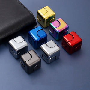Cube anti-stress Infinity Fingertip Spinner en alliage, jouet de concentration pour enfants et adultes, portable, transformable, en métal, pour le bureau, la maison et les voyages - Product Image 4