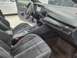 Exportación a Rusia: Volkswagen <span class=keywords><strong>Golf</strong></span> 280TSI DSG <span class=keywords><strong>R</strong></span>-<span class=keywords><strong>Line</strong></span> 1.4T <span class=keywords><strong>2022</strong></span>, Asientos Calefactables, Harman Kardon, Auto Usado de Gasolina en Venta desde China - Product Image 4