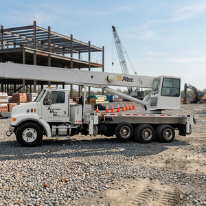 Grue sur camion Altec AC35-127S reconditionnée, 25-50 tonnes, avec moteur, boîte de vitesses, pompe et roulement essentiels, à vendre - Product Image 3