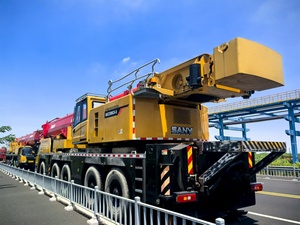 <span class=keywords><strong>Sany</strong></span> sac1600 160t כל השטח מנוף נייד מנוף מנוף נייד מנוף נייד משאית מנוע דיזל - Product Image 4