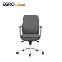 Chaise de bureau ergonomique en cuir pivotante et réglable pour cadres EGROspace