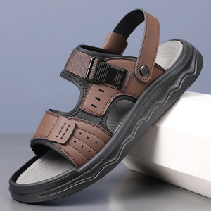 รองเท้าแตะผู้ชายแบบสวม ระบายอากาศได้ดี สีน้ำตาล สไตล์สปอร์ต เหมาะสำหรับขับรถและไปชายหาด สำหรับวัยรุ่นอายุ 18-40 ปี - Product Image 1