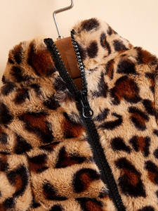 Roupas de Luxo para Gatos e Cães XL, Confortáveis e Macias, com Estampa de Leopardo, Moletom Quente com Capuz - Product Image 3