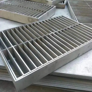 Grille <span class=keywords><strong>en</strong></span> acier galvanisé à chaud 30*5mm, anti-corrosion, matériaux de construction extérieurs, vente chaude - Product Image 5