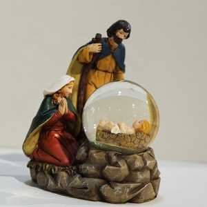 Decoración de Navidad poliresina Natividad bola de nieve Jesús Marial Religión Cristiana estatua Decoración Para Homedecor regalos - Product Image 1