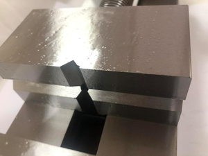 Étau <span class=keywords><strong>de</strong></span> serrage <span class=keywords><strong>de</strong></span> précision QGG pour machine-outil, en acier allié haute précision 0,005 mm, pour rectification CNC, électroérosion, découpe <span class=keywords><strong>de</strong></span> fil et fraisage - Product Image 6