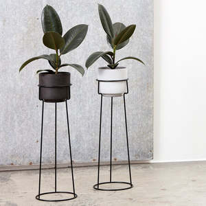 Modern Round Black Metal Indoor Flower <b>Stands</b> & Decor <b>Pots</b> Classic Industrial Design for Home Nursery Garden - Product Image 6
