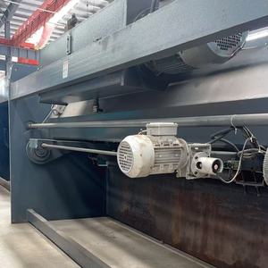 Máquina de Corte Hidráulica DAC360 Semiautomática de Alta Precisión para Metal, Ancho de Corte Máximo de 3200 mm, Grosor de Corte de 12 mm - Product Image 5