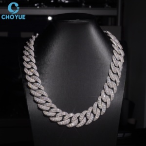 Cadena de Lujo de 23MM con Diseño de Plata 925 Bañada en Rodio y Moissanita, Corte Brillante Redondo, Microincrustaciones, Cadena de Eslabones Estilo Hiphop - Product Image 5