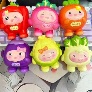 Juguetes para apretar frutas y verduras, muñecos de PU suaves para aliviar el estrés, para niños de 2 a 4 años, unisex - Product Image 1