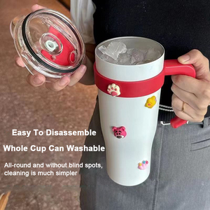 Vaso Térmico Thunder de Gran Capacidad de 40 oz de Acero Inoxidable, Taza de Viaje para Bebidas Calientes y Frías con Pajita - Product Image 3
