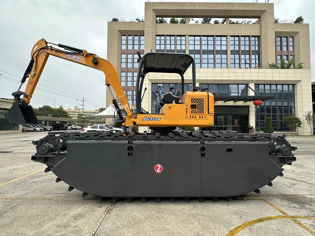 JG35SW 6Ton Amphibious Excavator with Pontoon, Swamp Crawler Digger for Wetland & River Dredging