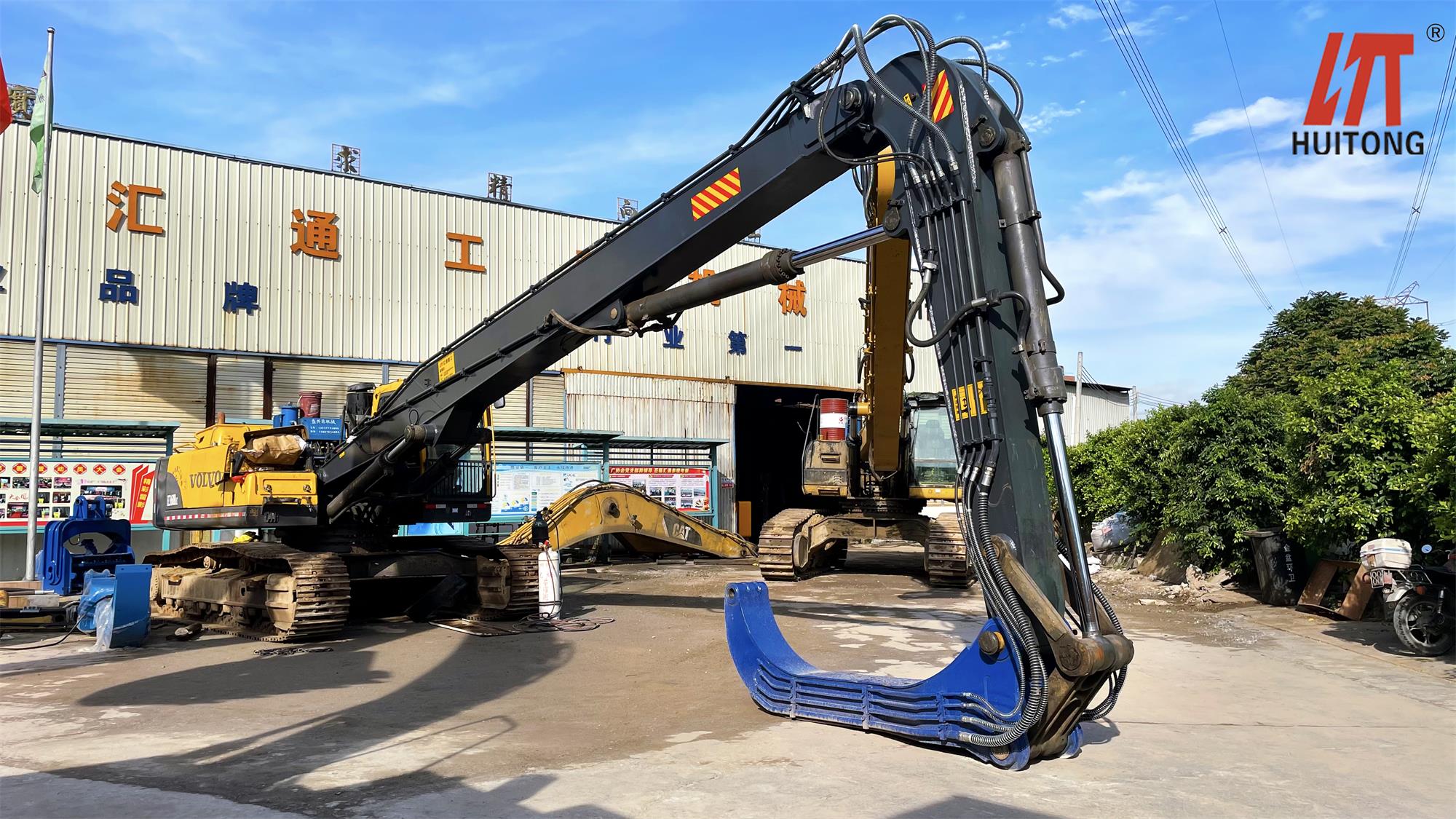 20M Excavator Sheet Pile Driving Long Boom For R420 Long Reach Boom Heavy Equipment