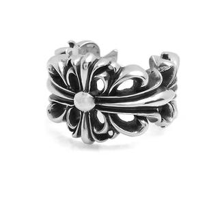 Anelli a Croce in Stile Europeo e Americano, Anelli Vintage Retrò Punk Hip Hop con Grande Croce per Uomo - Product Image 2