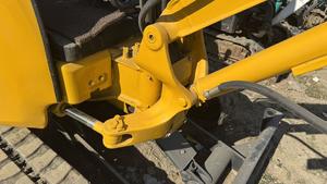 รถขุดขนาดเล็ก Komatsu PC20 มือสอง สำหรับงานจัดสวนและงานเทศบาล - Product Image 6