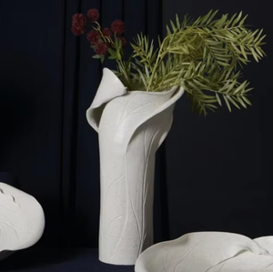 Jarrón de Cerámica Moderno de Lujo con Diseño Abstracto Incompleto de Patrón Floral, Esmaltado, para Decoración del Hogar - Product Image 5