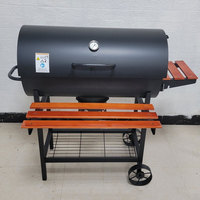 Chariot pliable pour barbecue Fumoir Baril en acier noir Patio Backyard Cuisson Barbecue extérieur Barbecue au charbon de bois avec roues et étagères