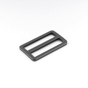 หัวเข็มขัดรูปตัว D ทำจากโลหะผสมสังกะสี ขนาด 38 มม. ปรับได้สองระดับ สำหรับกระเป๋า เข็มขัด เป้สะพายหลัง ทนทานต่อการใช้งานทั่วไป ผลิตด้วยวิธีหล่อขึ้นรูป สีทึบ - Product Image 2