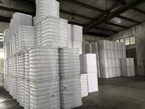 <span class=keywords><strong>Fibre</strong></span> de polyester creuse conjuguée siliconée 3D*32mm, vierge, blanc brut, haute qualité, pour vêtements, garnitures et canapés - Product Image 5