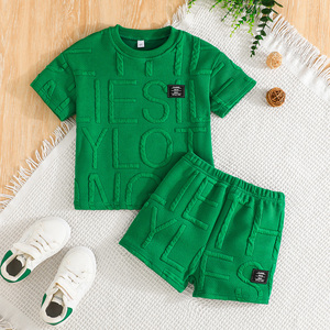 ชุดกีฬาเด็กผู้ชายคุณภาพสูงสำหรับฤดูร้อน ขายส่ง เสื้อผ้าเด็กผู้ชาย ชุดลำลองสองชิ้นคุณภาพสูง - Product Image 2