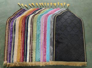 Penjualan Langsung Pabrik Grosir Sajadah Muslim Bermotif Embos dengan Rumbai - Product Image 2