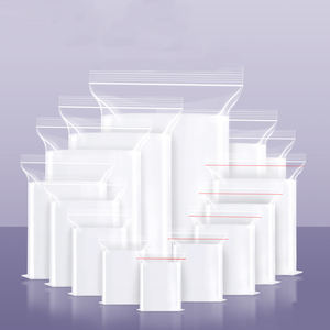 Fournisseur en gros de sacs à fermeture éclair en PE transparent de 4*6 cm (1,6*2,4 pouces) avec barrière contre l'humidité pour le rangement des pulls - Product Image 3