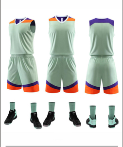 Maillot de basketball personnalisé à rayures 100 % polyester unisexe pour adulte, col en V, sans manches, absorbant la transpiration, respirant et à séchage rapide - Product Image 3