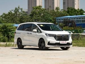 Dongfeng 2025 pour Honda Odyssey, véhicule utilitaire sport (VUS) hybride 4 places pour adultes, véhicule à énergie nouvelle à bas prix, fabriqué en Chine - Product Image 3