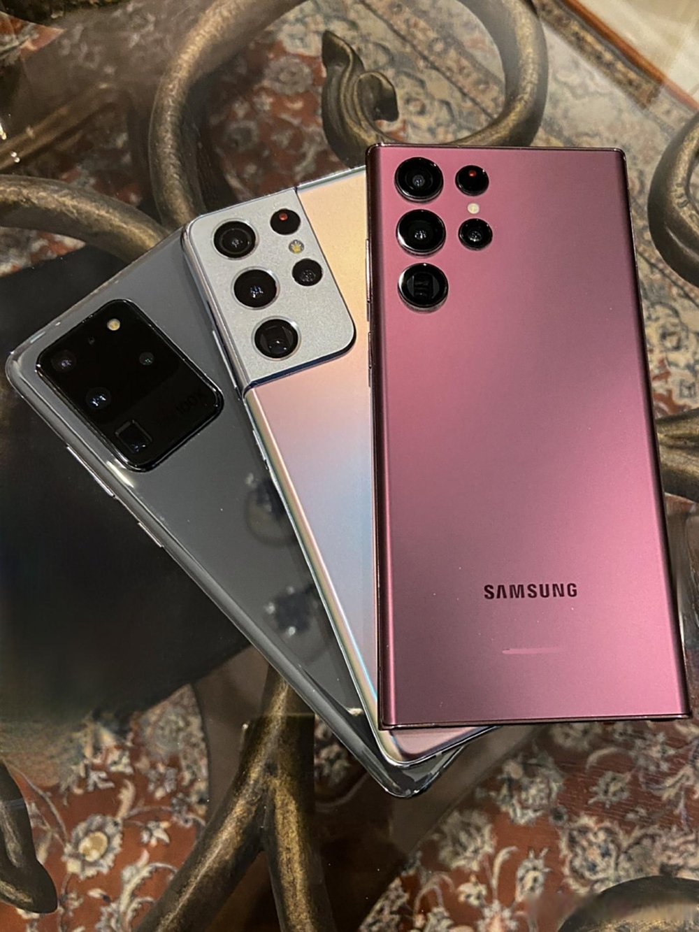 สีน้ำตาลแฟนทอม