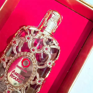 Orientica Luxury Collection Rouge <span class=keywords><strong>Eau</strong></span> <span class=keywords><strong>De</strong></span> <span class=keywords><strong>Parfum</strong></span>, Profumo Arabo con Note Legnose, Muschio e Alghe, 2.7oz/80ml - Product Image 4