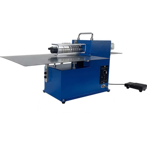 Machine industrielle de découpe du cuir <span class=keywords><strong>pour</strong></span> la découpe de sangles de chaussures et de sacs |   Machine de traitement du cuir haute vitesse et haute précision - Product Image 3