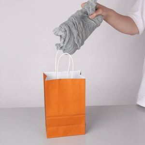 Bolsas de Regalo de Papel Kraft Natural Sin Blanquear de la Marca KM Eco Luxury con Asas de Papel Trenzado para Boutiques de Ropa y Tiendas de Regalos - Product Image 3