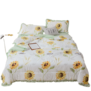 Parure de lit quatre pièces en fibre de polyester 100 % motif tournesol simple, draps imprimés floraux verts pour chambre à coucher - Product Image 1