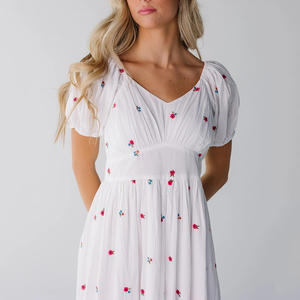 Abito estivo in tessuto leggero abito da vacanza abito dolce ricamato - Product Image 3