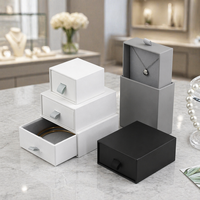 Fournisseur d'emballages de bijoux de Noël, boîtes cadeaux personnalisées avec logo, boîtes à tiroirs, boîtes en papier pour parfums et aromathérapie de Noël