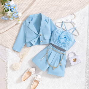 Gran oferta 2024, traje para niñas, nueva <span class=keywords><strong>ropa</strong></span> para niños, chaqueta informal de manga larga + <span class=keywords><strong>ropa</strong></span> interior con tirantes de flores + Pantalones cortos, traje de tres piezas - Product Image 3