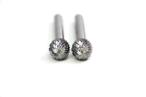 Fresa rotativa de carburo de tungsteno con punta esférica D12, dientes cruzados para desbarbado y pulido de metales, broca para amoladora de 6 mm - Product Image 5