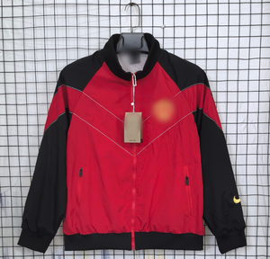 أحمر للسترات الواقية من الرياح - مقاوم للماء - Product Image 1