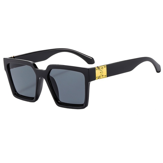 High Quality New Custom Luxury Sunglasses Women Fashion Trendy Retro Oversize Vintage UV400 Sunglasses Stylish Sunglasses