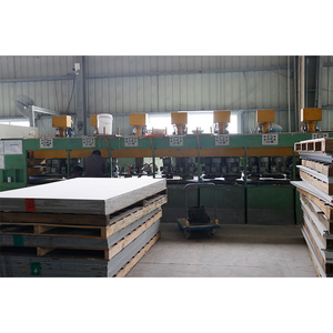 Nouveau matériau bonne qualité Calacatta veines traçage artificiel fritté marbre pierre Jumbo dalles - Product Image 3