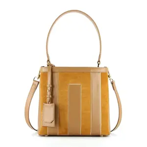 Sac fourre-tout solide de créateur élégant OEM de Guangzhou sac à main pour femme en cuir véritable de couleur camel