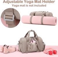Sac de sport léger en polyester pour femme avec compartiment pour tapis de yoga et poches séparées pour chaussures et vêtements mouillés, idéal pour la danse, le yoga et l'entraînement