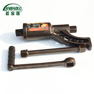Llave de torsión manual Linyi Hardware Tools de 58 mm para reparación de neumáticos y herramienta de desmontaje de automóviles - Product Image 4